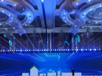 RENTAL & STAGE SOLUTIONS